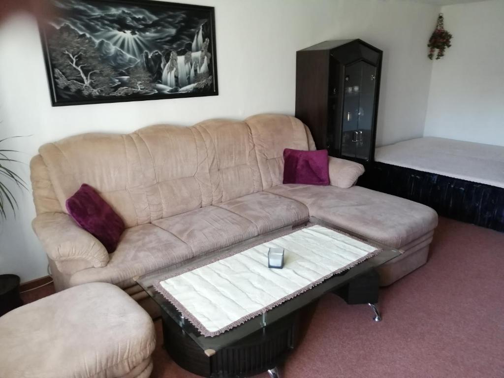 Dvougenerační dům se zahradou room 3